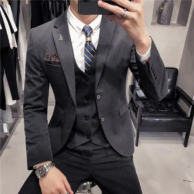 Tailored Business Suits for Men: Sharp Look and Comfort