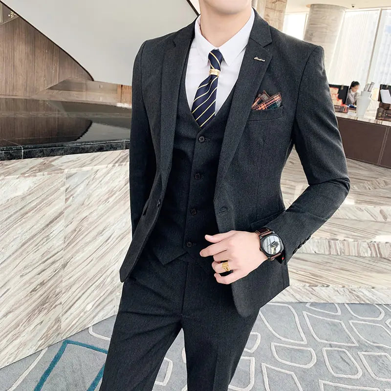 Tailored Business Suits for Men: Sharp Look and Comfort